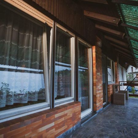 Apartmaji Retro Spodnje Gorje Exteriör bild