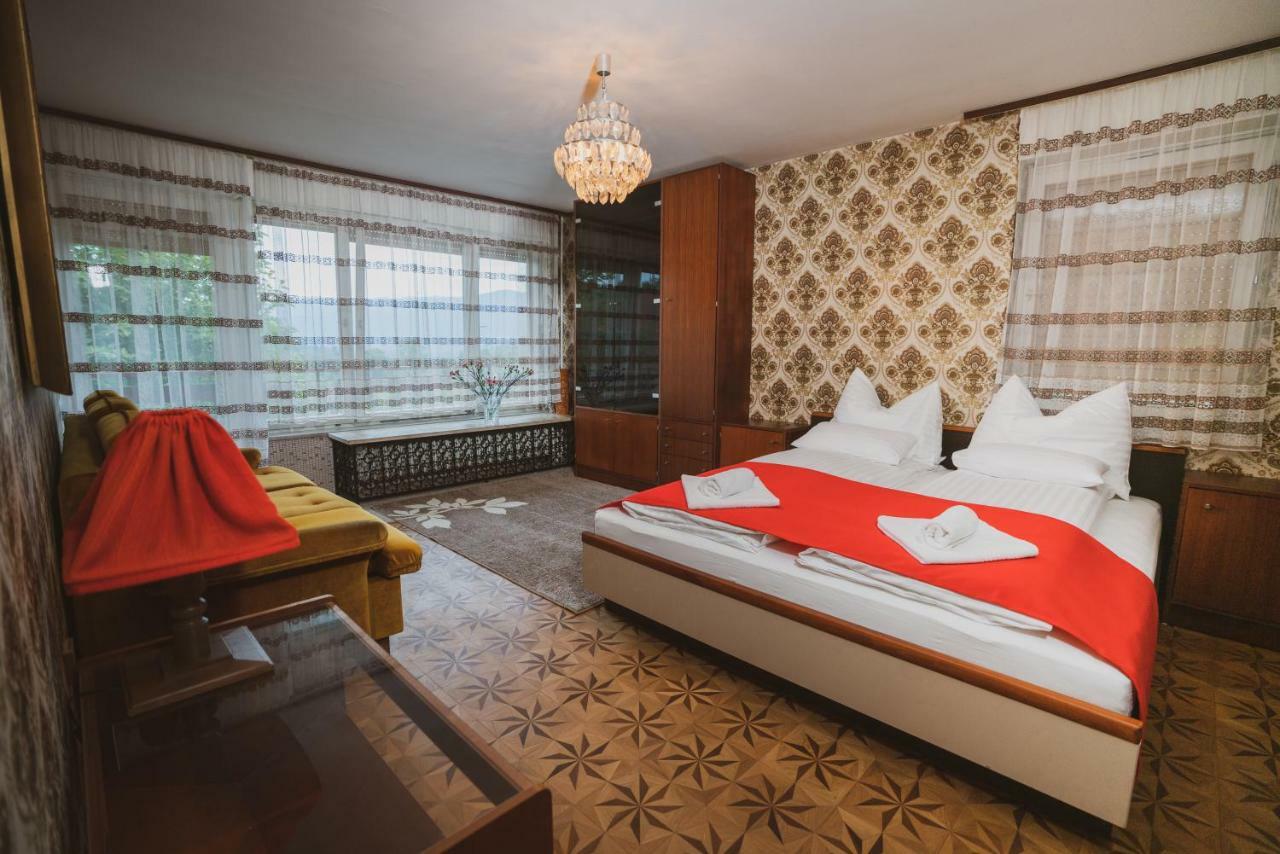 Apartmaji Retro Spodnje Gorje Exteriör bild