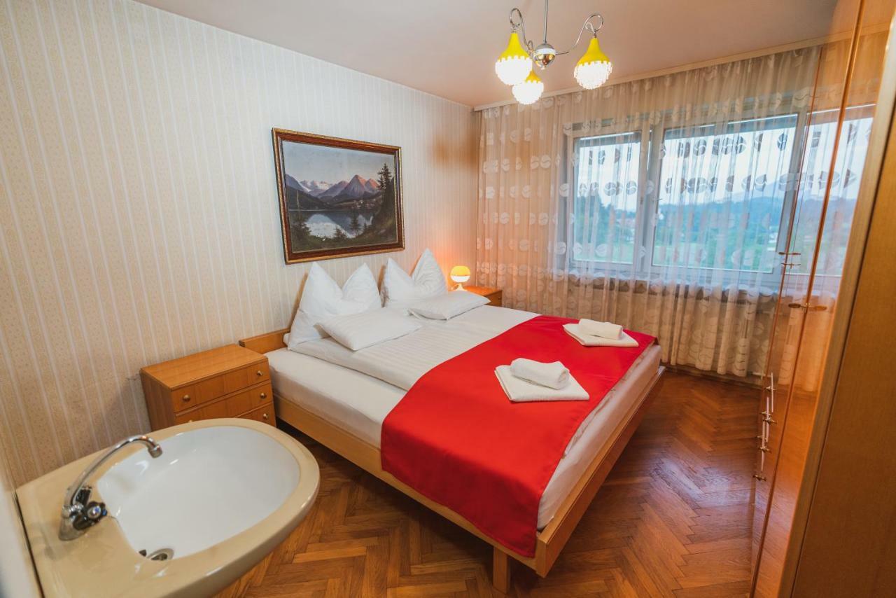 Apartmaji Retro Spodnje Gorje Exteriör bild